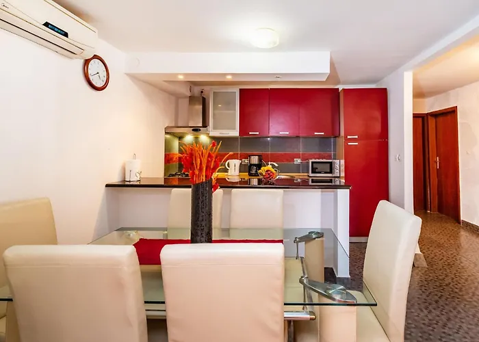 Апартаменты Two-bedroom In Ражанац