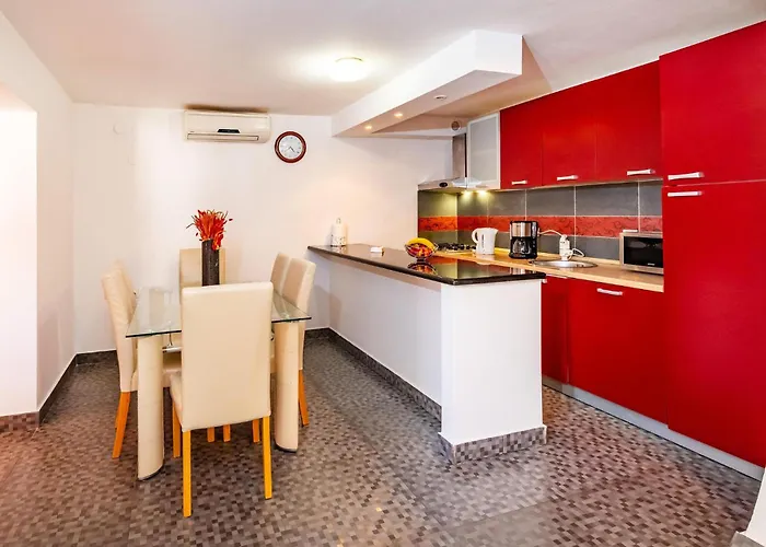 アパート Two-bedroom In Ražanac